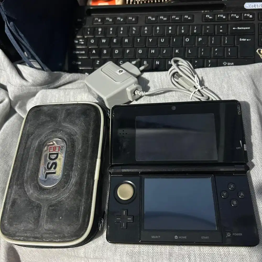 Nintendo 3DS OLD HITAM 16GB Full Games