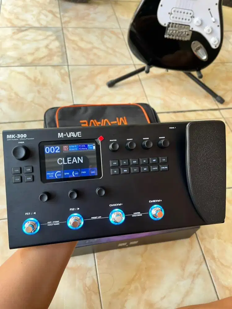 Effect guitar / bass MVAVE MK300 Baru