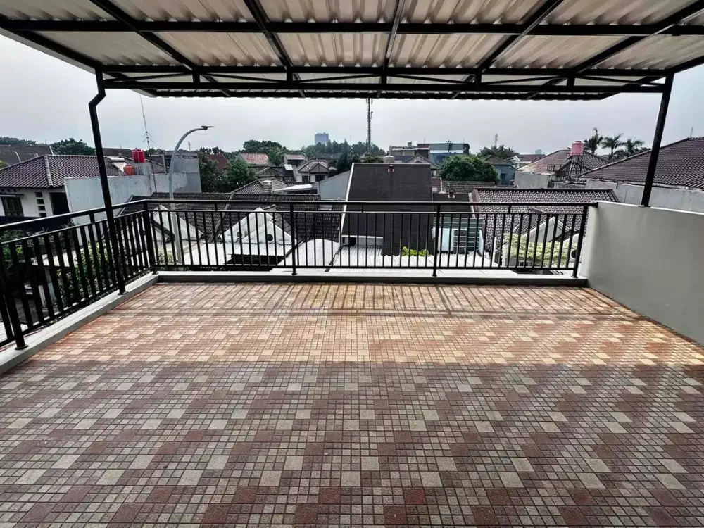 Jual Cepat Rumah Kencana Loka BSD – 7+1 KT, 3 Lantai, Harga Nego