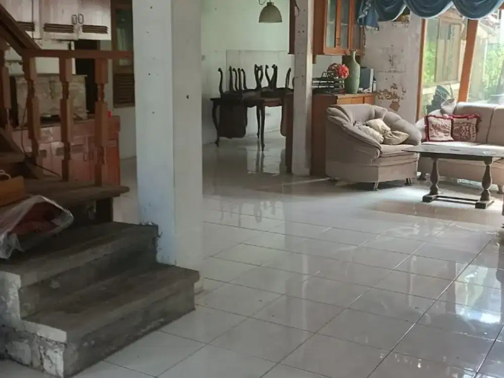 Rumah Nyaman Harga Hitung Tanah Dalam Komplek Cibeunying Bandung