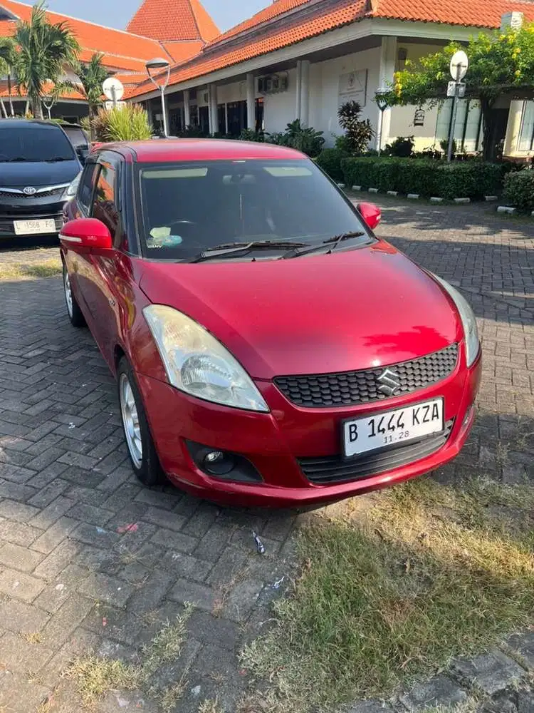 Suzuki Swift 2013 Bensin