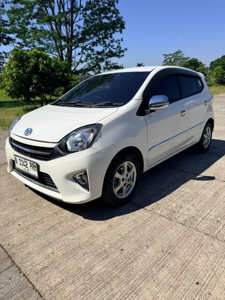 Agya matic ( putih ) km loWW