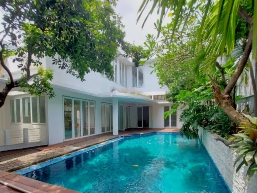 Disewakan Rumah Mewah 4KT Di Area Cipete/Cilandak Jakarta Selatan | STD702