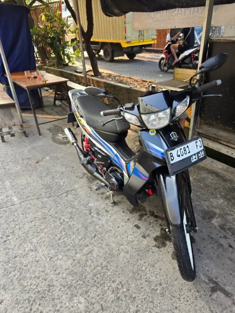 yamaha F1ZR 2004 kondisi mulus terawat original part like new