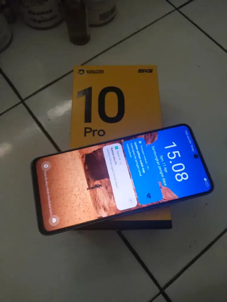 Realme 10 pro 5G NFC   8/128  fullset ga ada minus nya