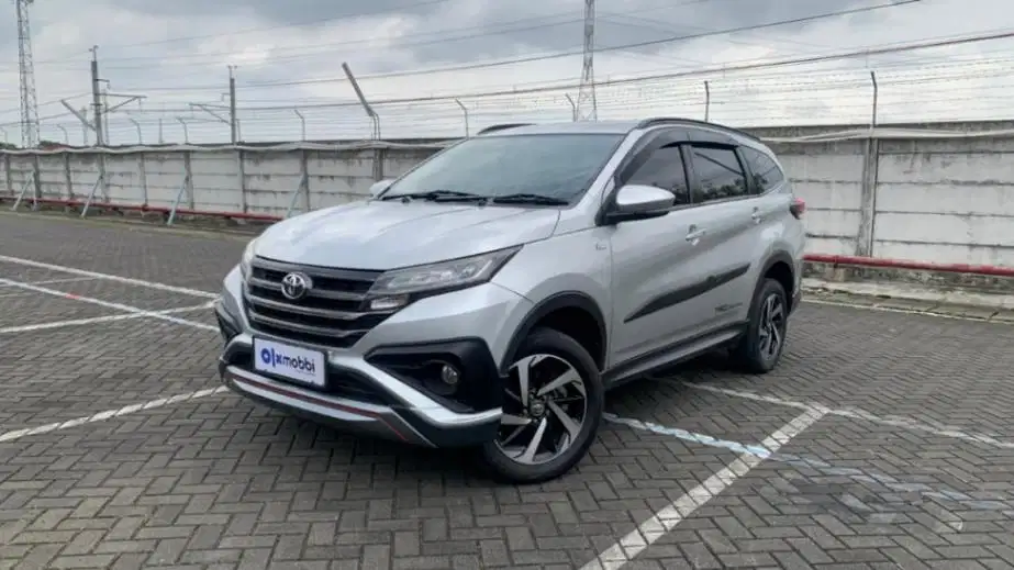DP Murah Toyota Rush  1.5 S Bensin-MT 2020