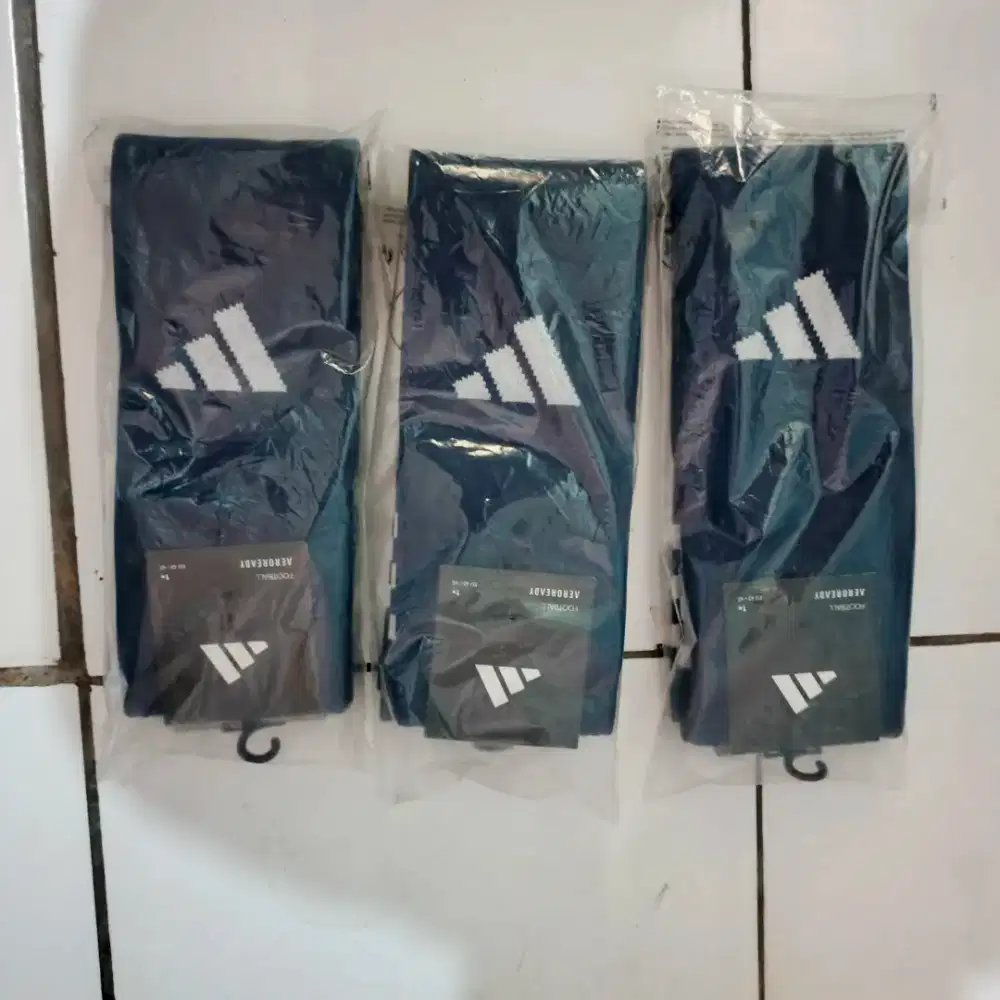 Kaos Kaki Bola Adidas ADI 23 SOCK Size L