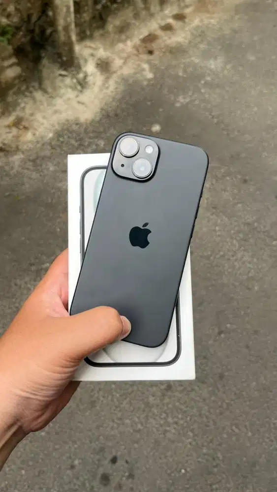 15 128 Black iBox