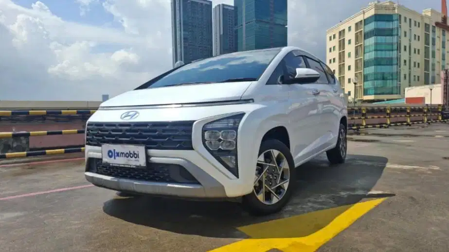 DP Murah Hyundai Stargazer Like New 1.5 Prime Bensin-AT 2022