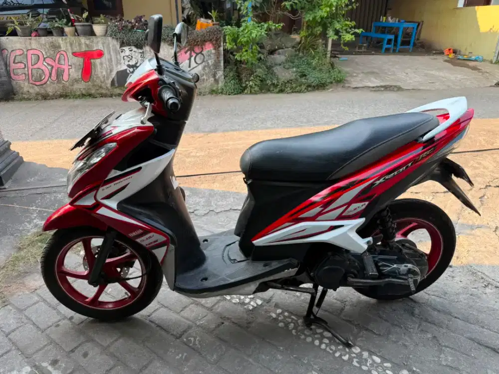Yamaha Xeon RC injeksi THN 2013 plat AB Wonosari