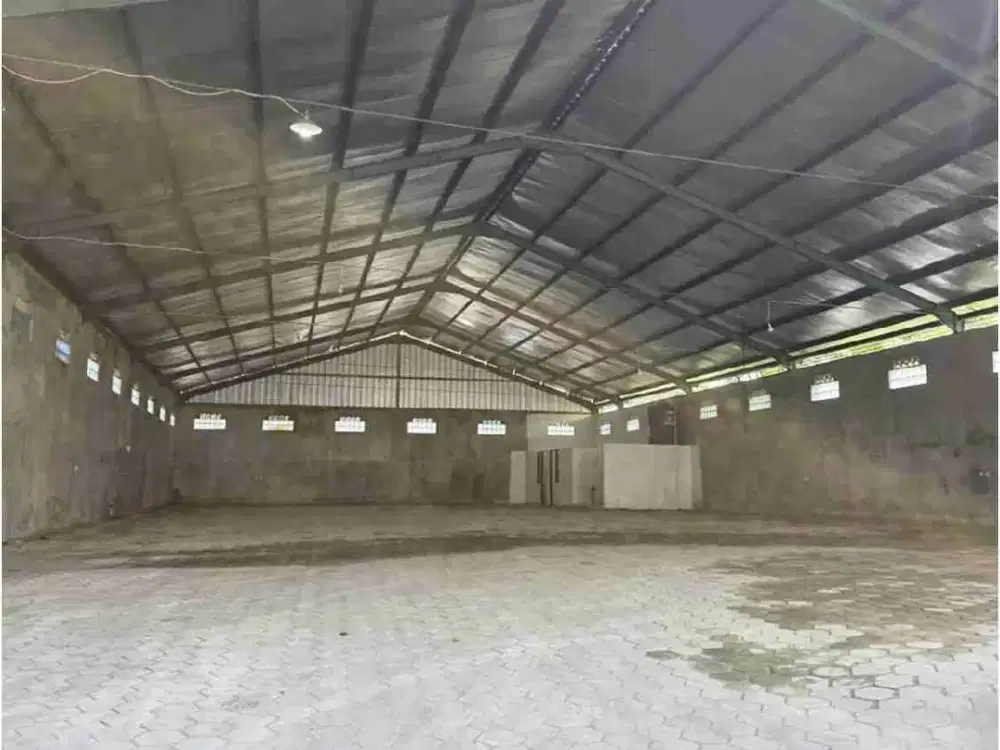 disewakan Gudang di Kutawaringin Bandung