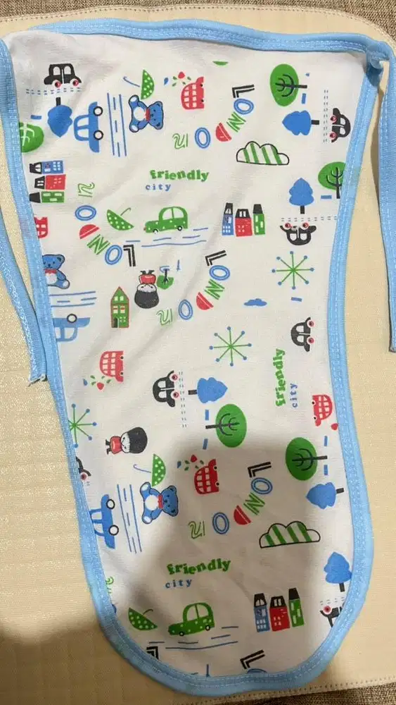 popok  bayi newborn  isi  1/2 lusin