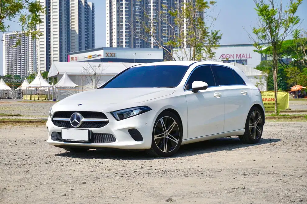 Mercedes-Benz A200 Progressive line W177 2019/2020 Putih Mulus DP Low