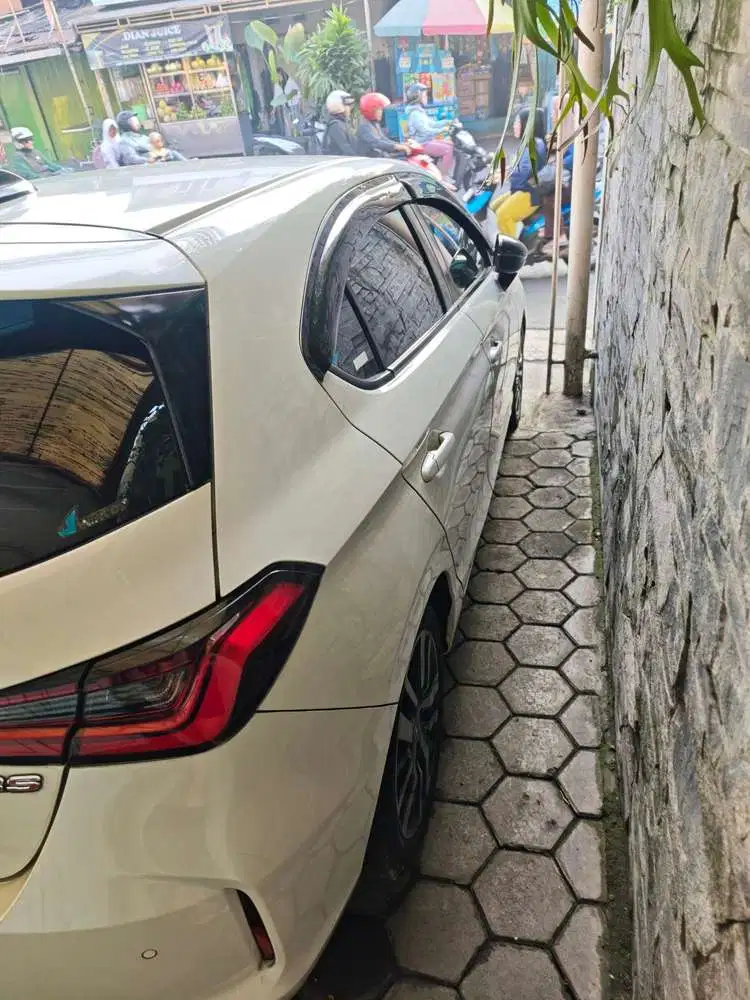 Dijual Honda City Hatchback RS 2021 Matic