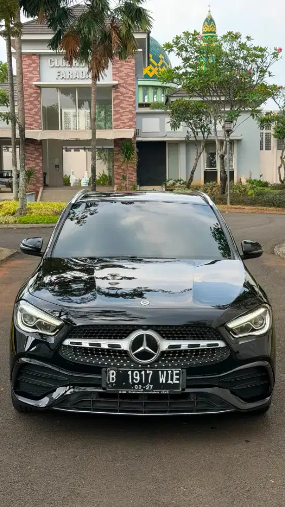 Mercedes Benz GLA200 AMG