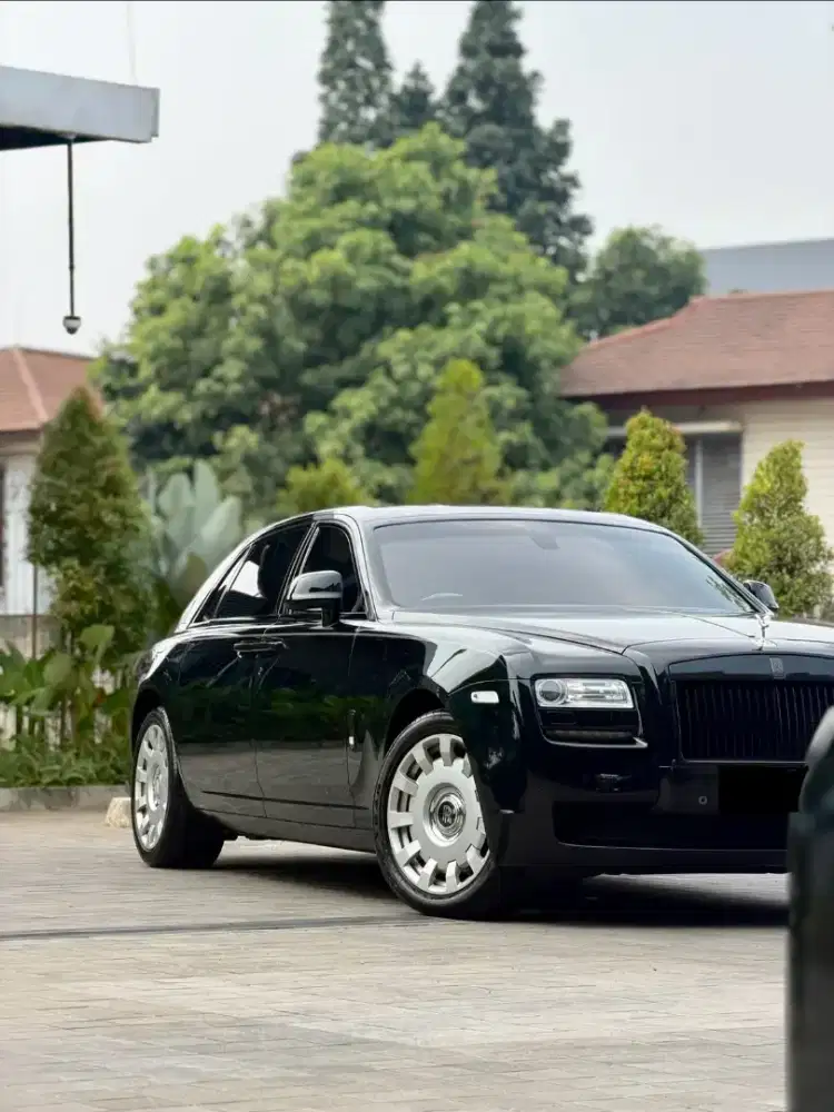 Rolls Royce Ghost 6.6 V12