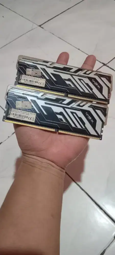 RAM DDR4 Galax gamer 2 plus 16GB RGB 3000mhz