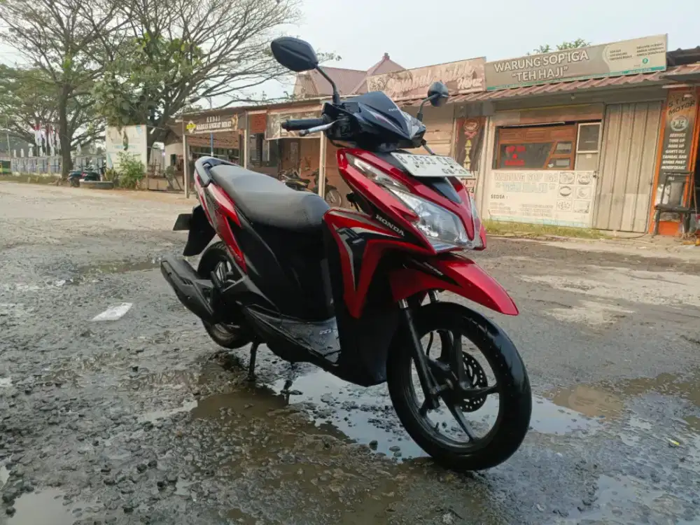 Pajak hidup Honda Vario Techno KZR F1 thn 2014 original cw merah