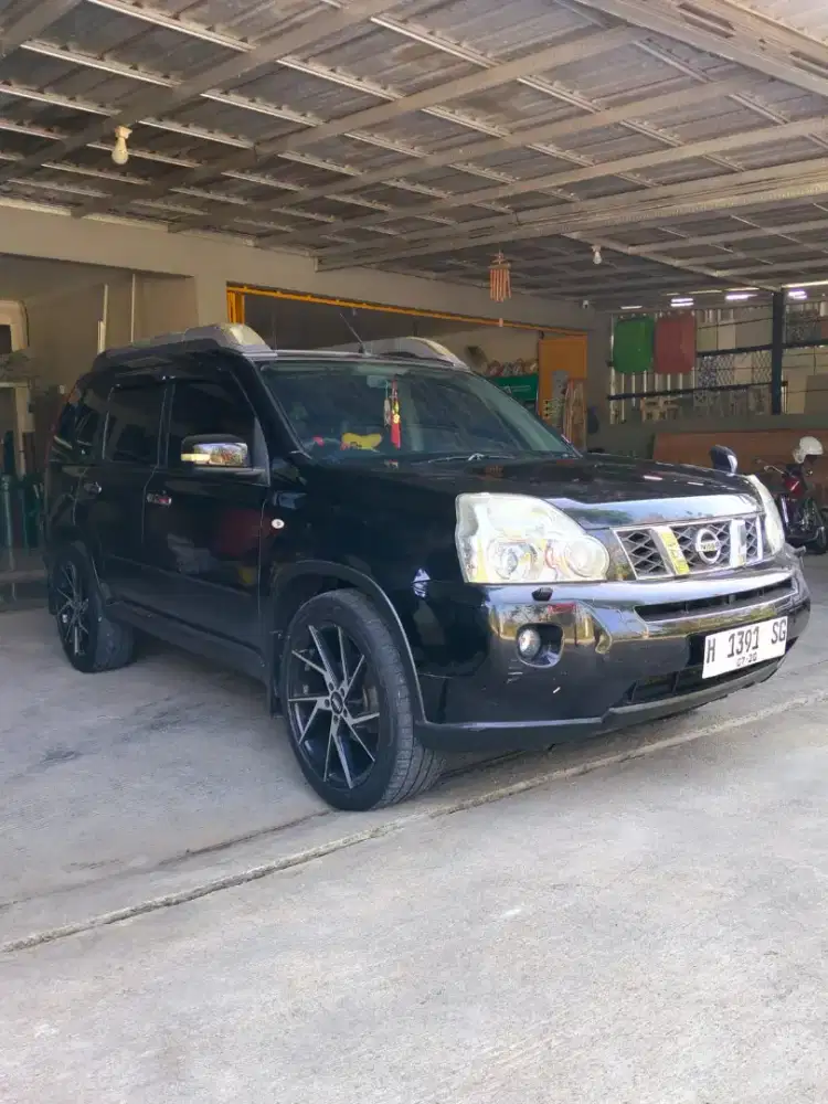 Nissan X-Trail 2011 Bensin