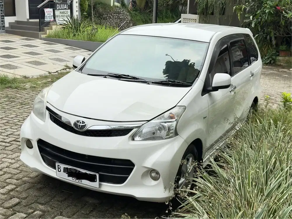 CASH Termurah - Toyota Avanza Veloz 1.5  2013 G Manual.