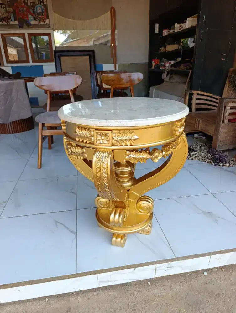 Meja bulat ukir top marmer