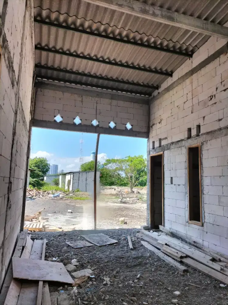 DIJUAL RUMAH KOS-KOSAN SETENGAH JADI (BANGUNAN BARU)