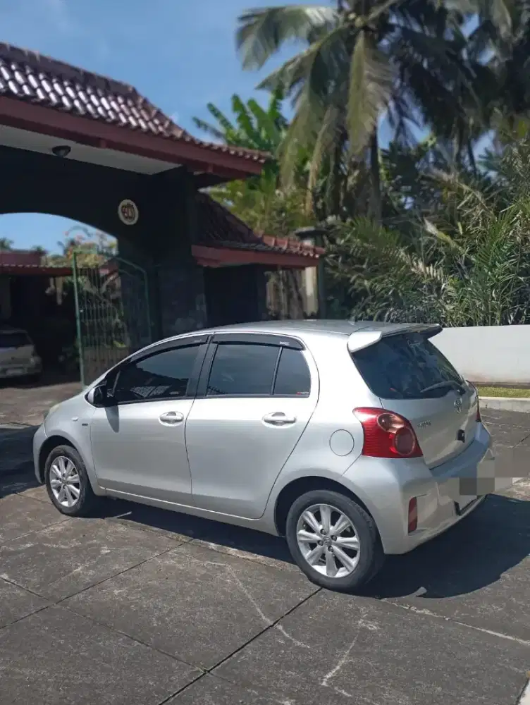 Bismillahirrahmanirrahim dijual yaris
