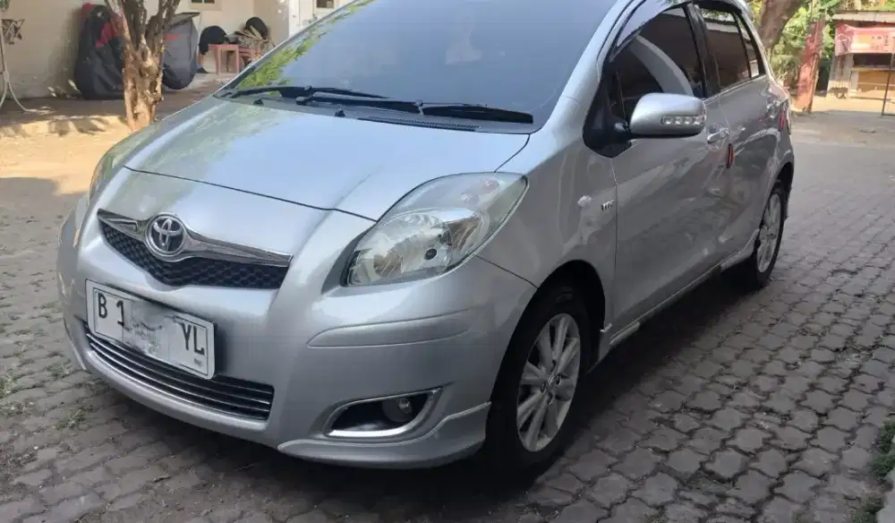 Yaris e matic 2011 istimewah