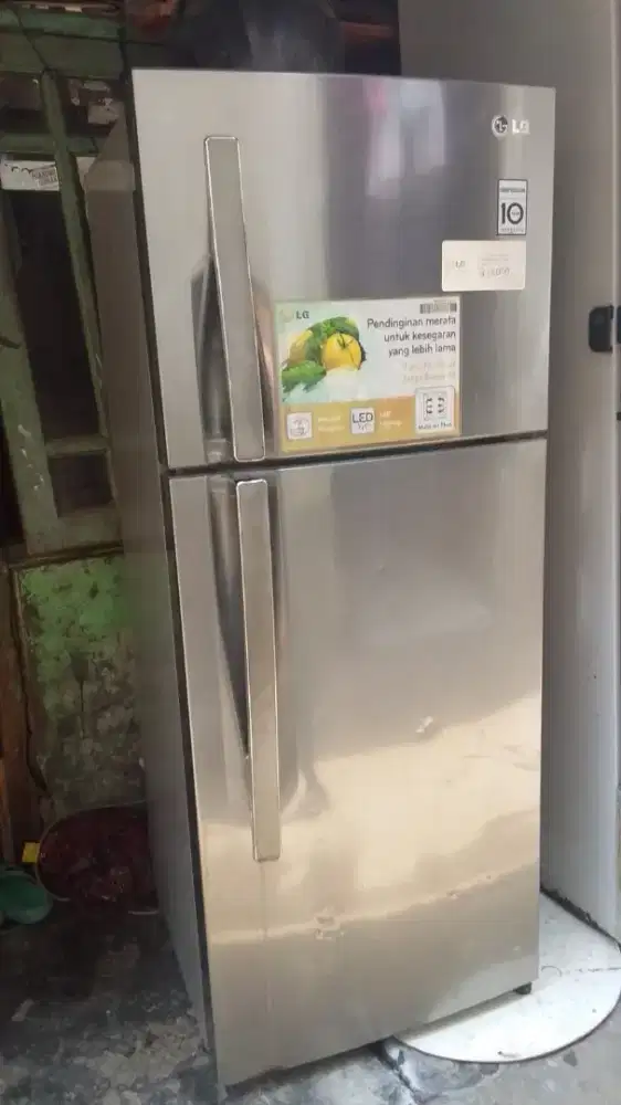 Kulkas 2 pintu LG GRATIS ANTAR
