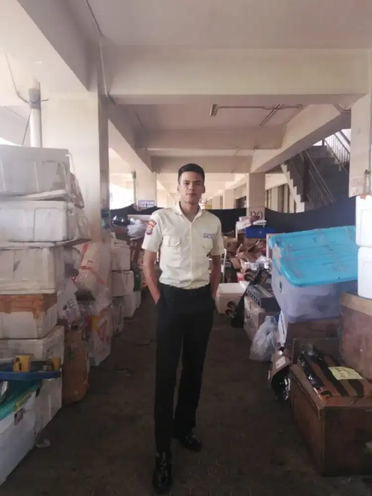 Mencari lowongan security