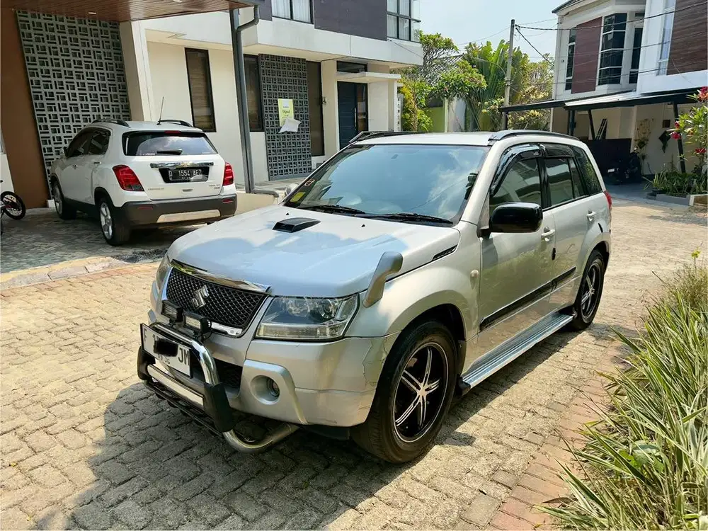 ( CASH Murah ) Suzuki Grand Vitara JLX 2.0 AT. Mulus