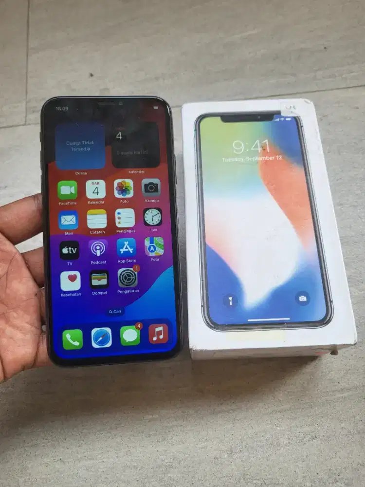 Jual cepat iphone xs 256 fullset