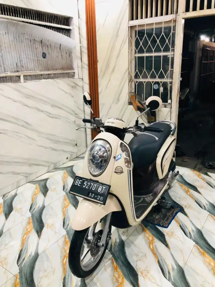 SCOOPY NEW STYLISH ISTIMEWA 2017 Pajak Hidup