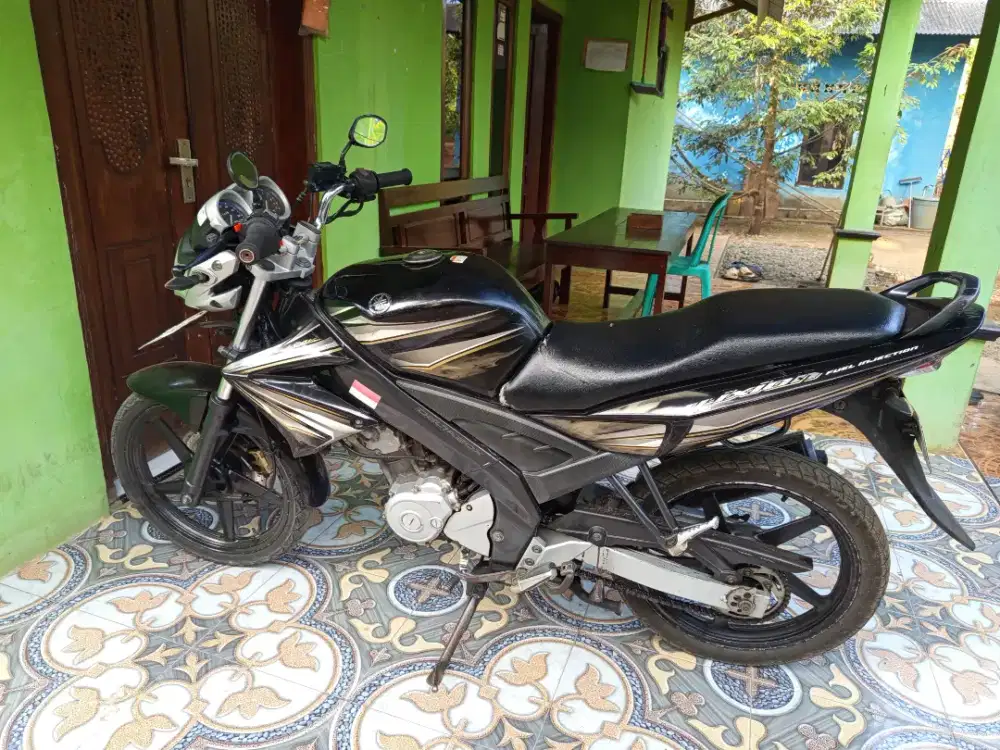 Di jual mtr vixion thn 2014 pjk anyar