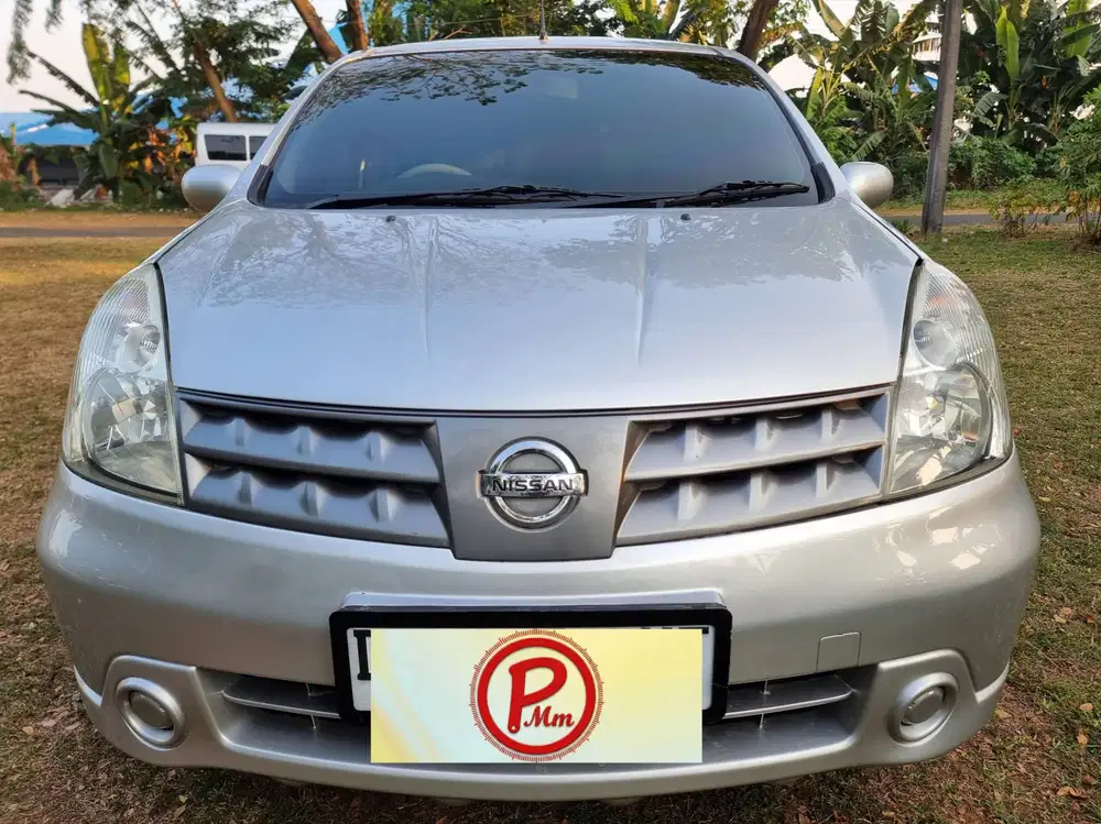 LIVINA XV MANUAL 2011 2010 AN PRIBADI ORISINILAN MULUS KM LOW TERAWAT