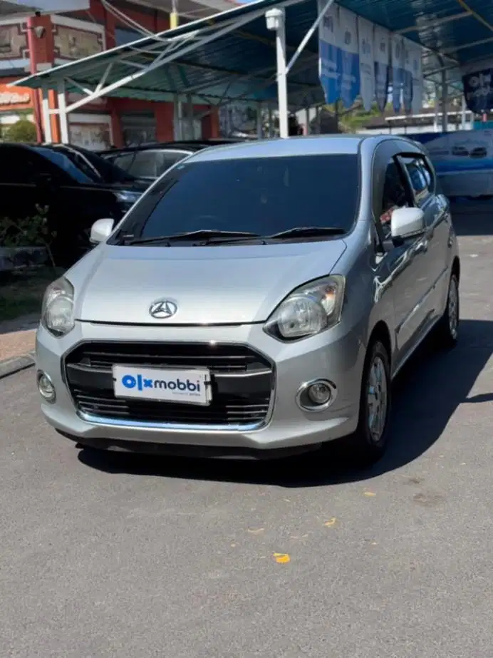 Daihatsu Ayla 1.0 X Bensin MT 2014 Silver (FC)