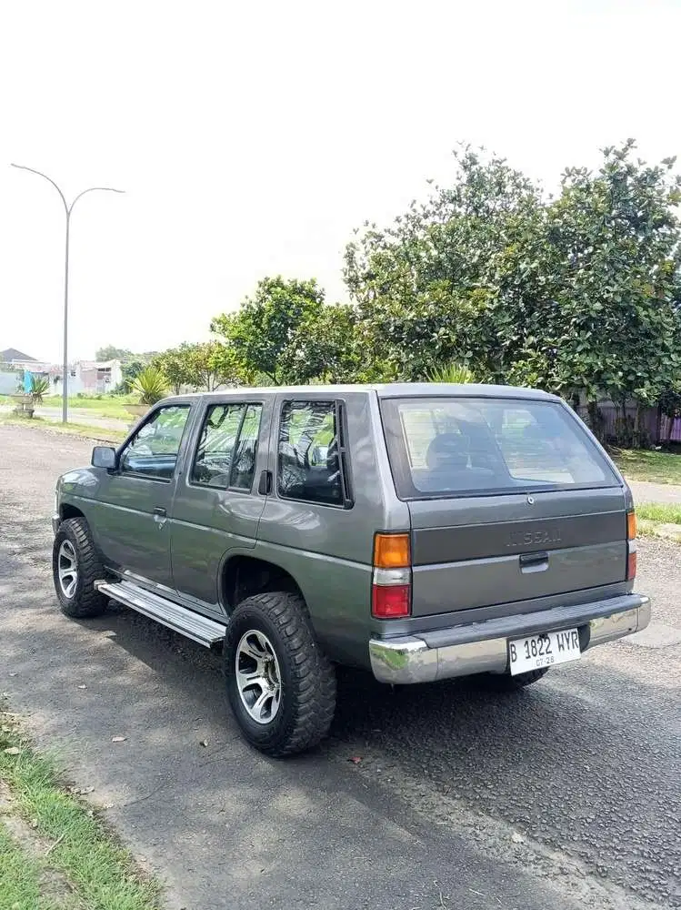 Nissan Terrano 1996 Bensin