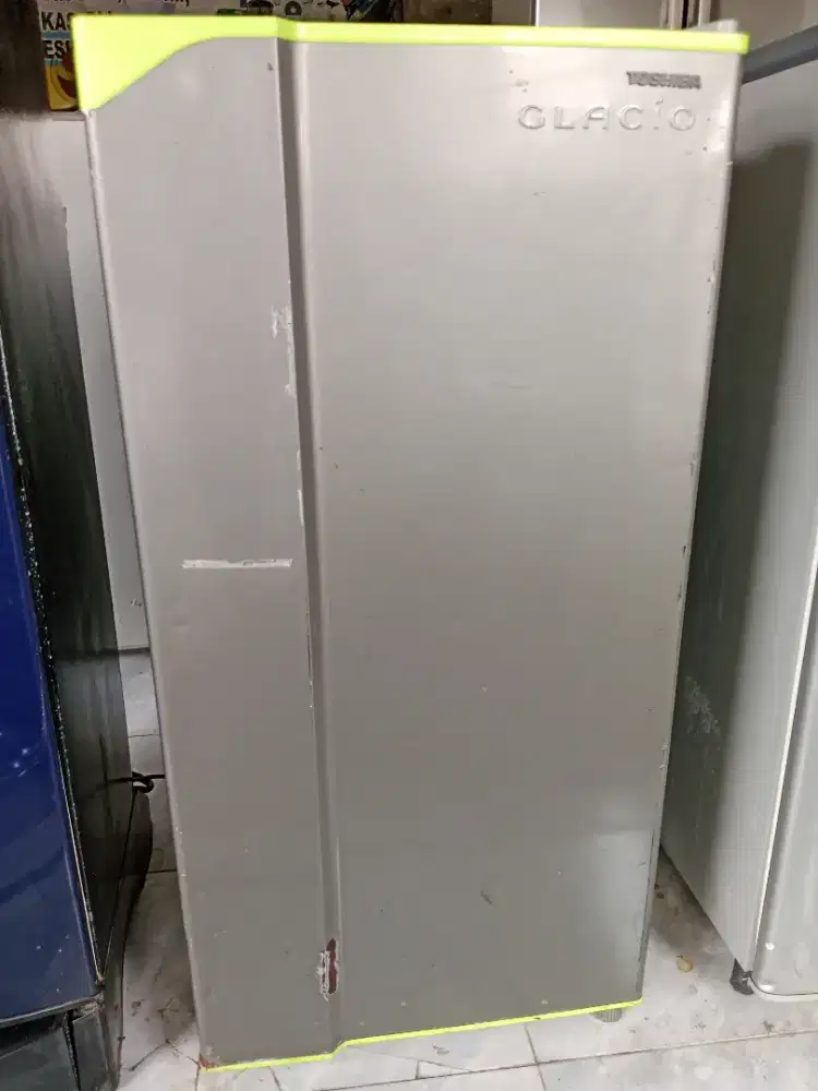 Kulkas 1pintu TOSHIBA GLACIO