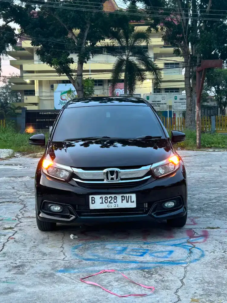 Honda mobilio E manual facelift