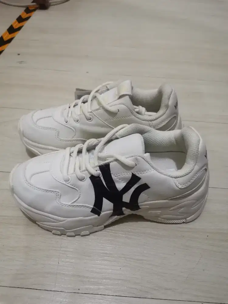 Sepatu sneakers mlb Bigball Chunky Classic sz 37 /sz 42