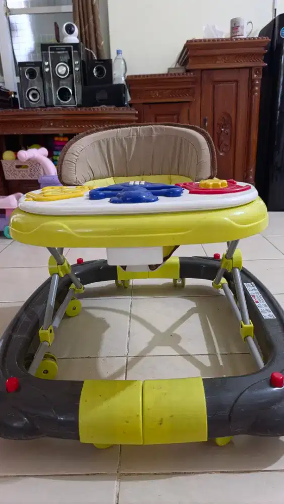 Baby Walker Baby Does