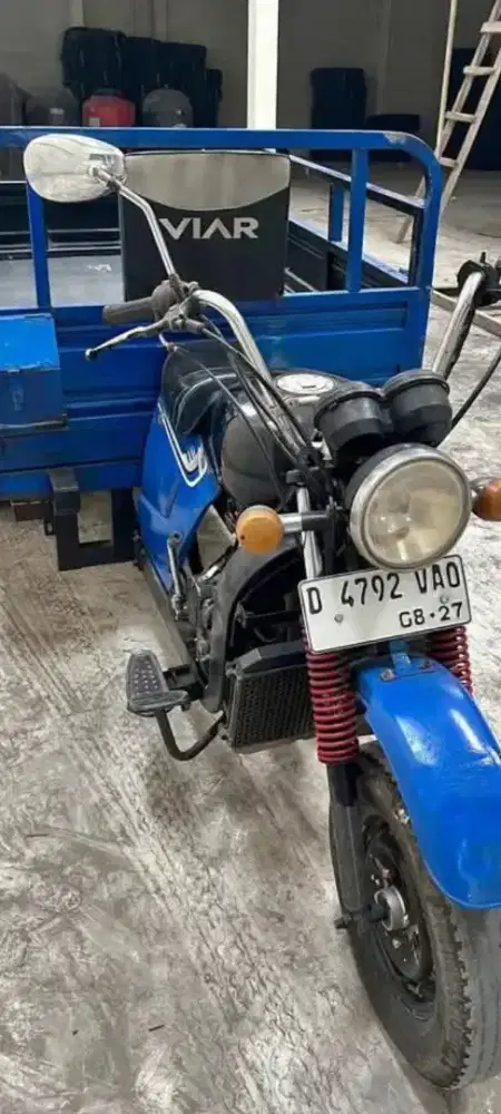 Viar motor roda tiga