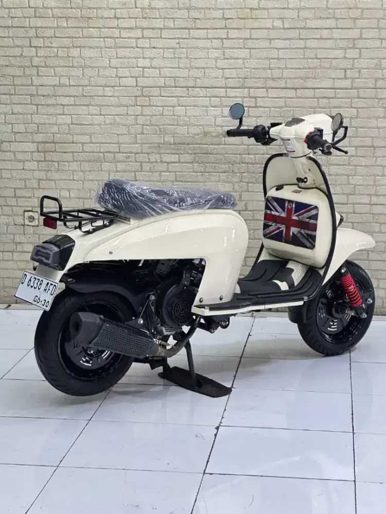 SCUTER CLASSY‼️ Scomadi Technica 150i Pmk 2025 Likenew- Mustika Malang