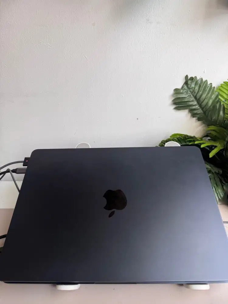Macbook air m2 16/256gb, IBOX