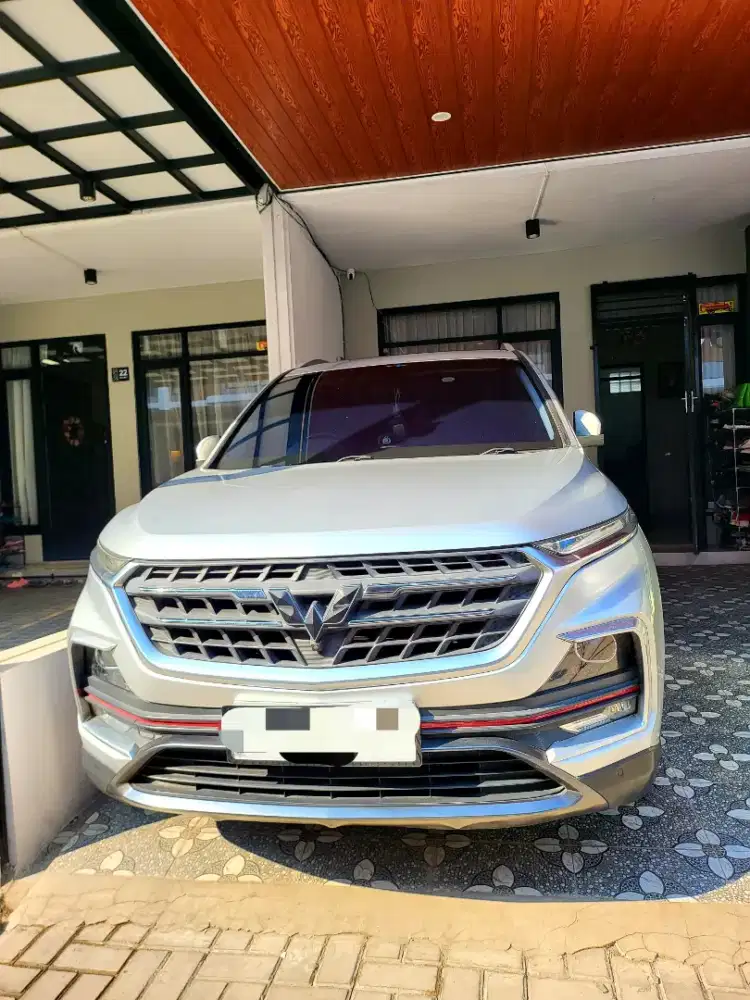 Wuling Almaz Exclusive 1.5 Turbo 7 Seater