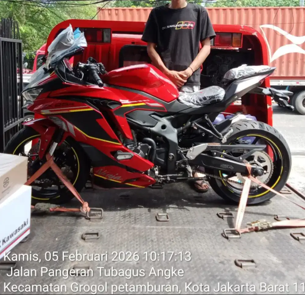 Zx25r SE ABS 2026 masih garansi like new