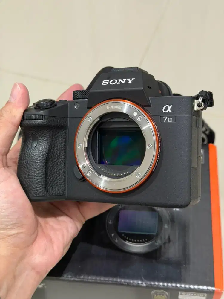 SONY A7III SECOND LIKE NEW, MASIH GARANSI RESMI, JARANG PAKAI