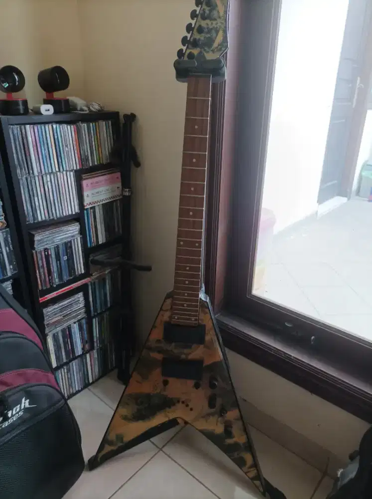 Gitar listrik Dean
