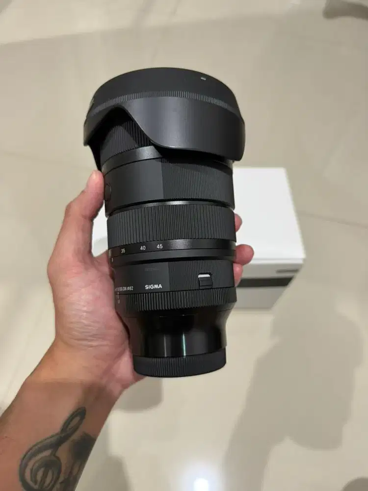 LENSA SIGMA 28-45 F1.8 SONY SECOND LIKE NEW, GARANSI MASIH 1 TAHUNAN