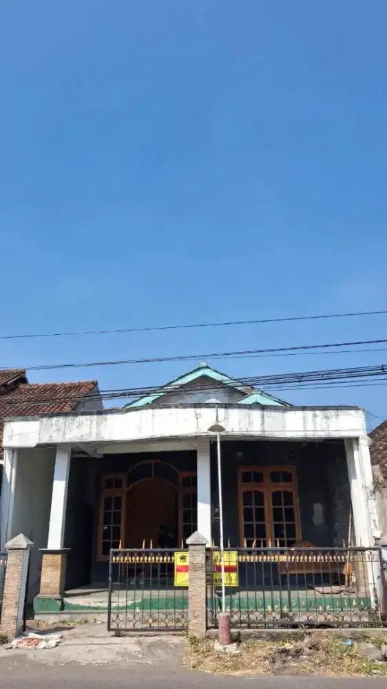 DIJUAL RUMAH PINGGIR JALAN RAYA